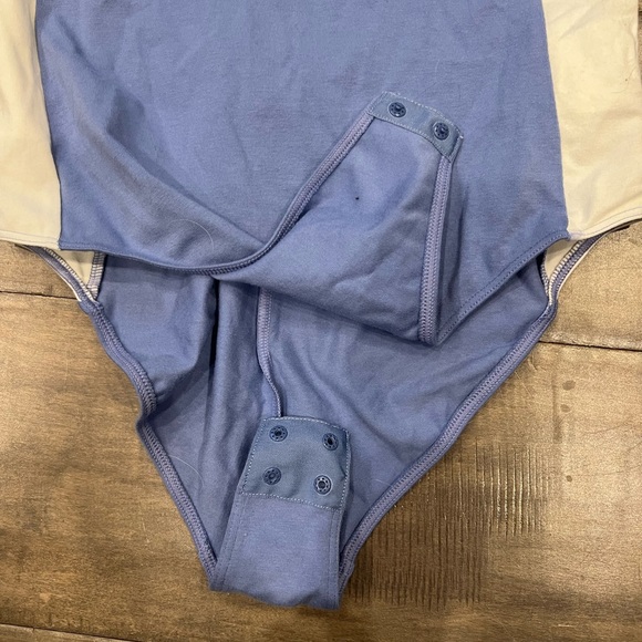 NWT LEVIS bodysuit - Picture 3 of 3